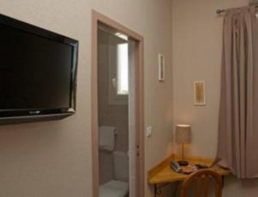 Les Orangers Hotel Aleria  Room photo