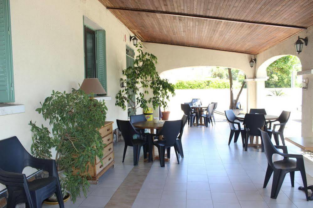 Les Orangers Hotel Aleria  Exterior photo